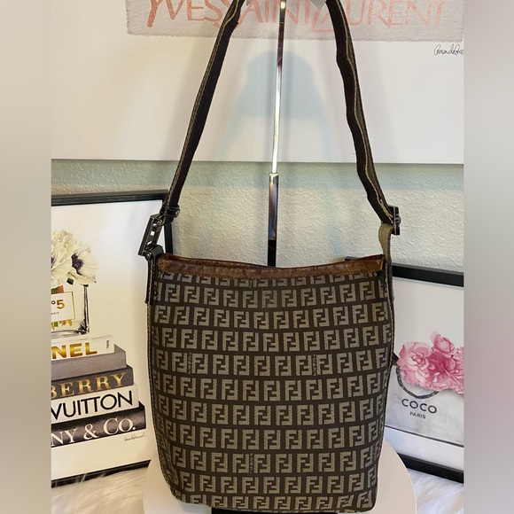 Fendi GUC Zucca Canvas Shoulder/Crossbody Bag w/Leather Trim